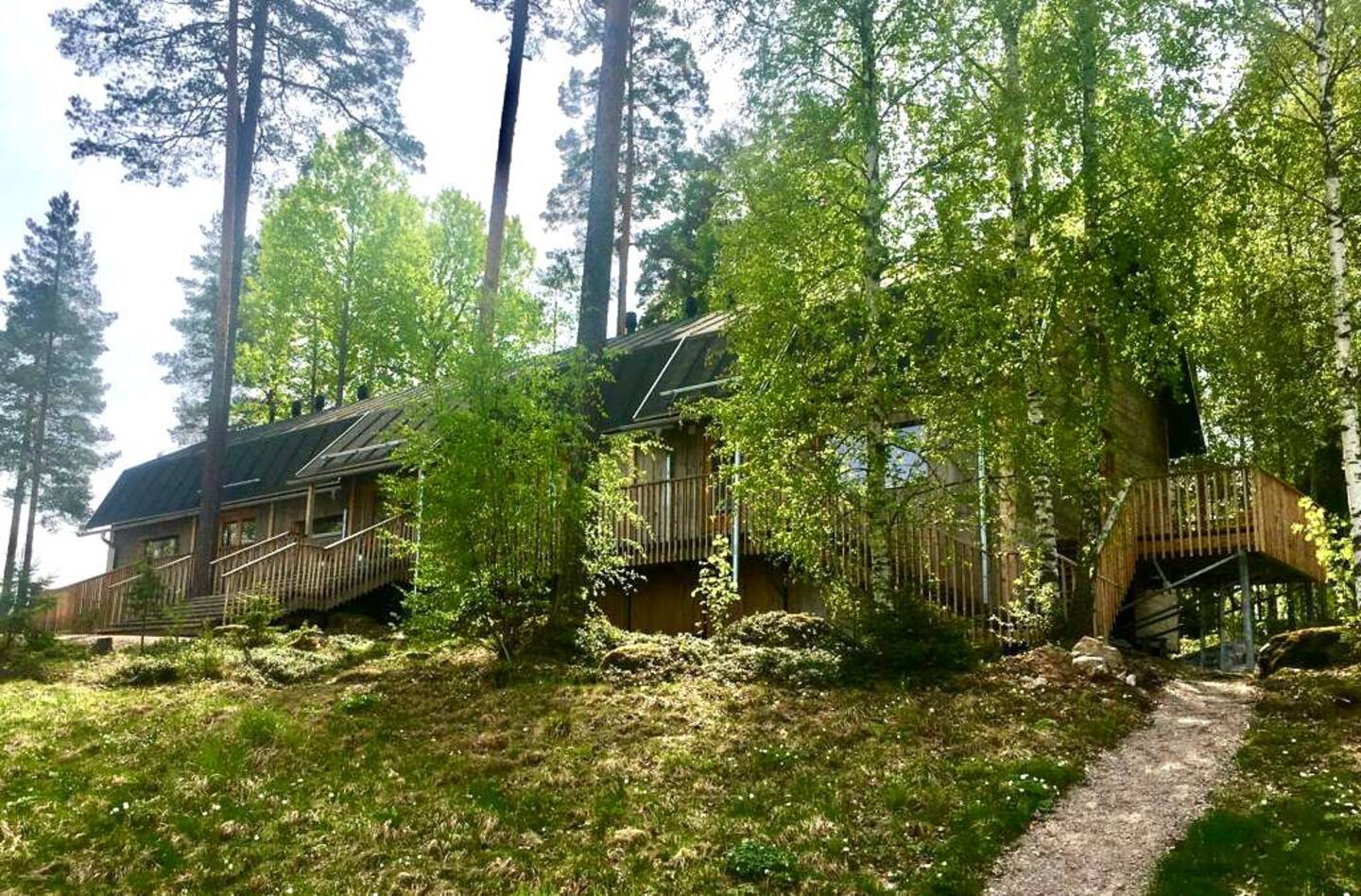 Rauhallinen Ekomajoitus 4