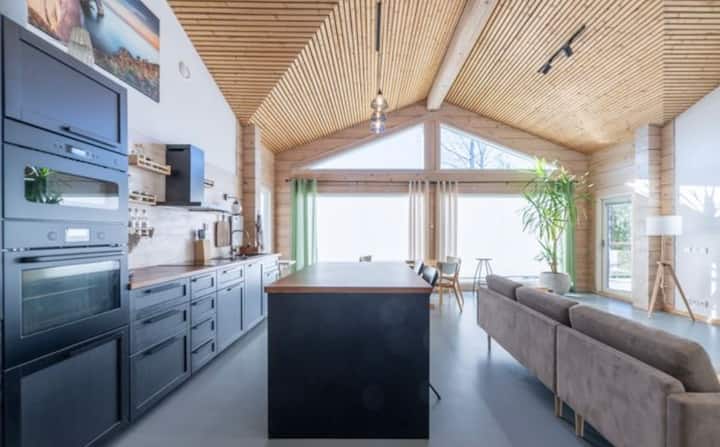 Teijon Vierastalo Teijon Kansallispuistossa - Perniö