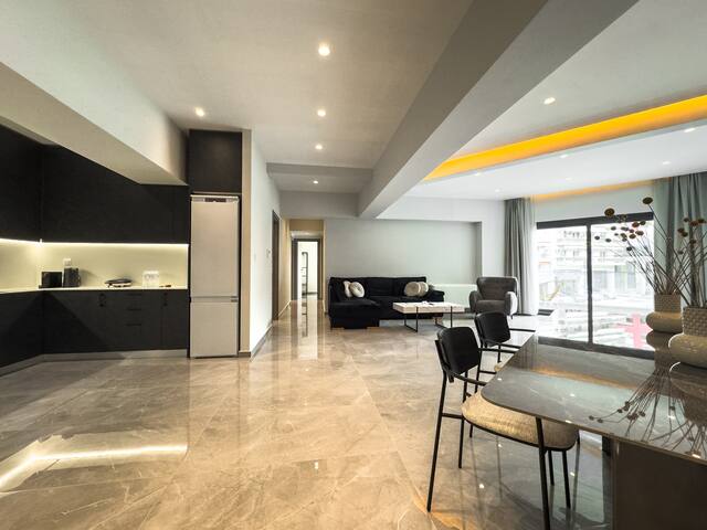 Villa8-3bedroom Family apartment and large balcony gallery image 2