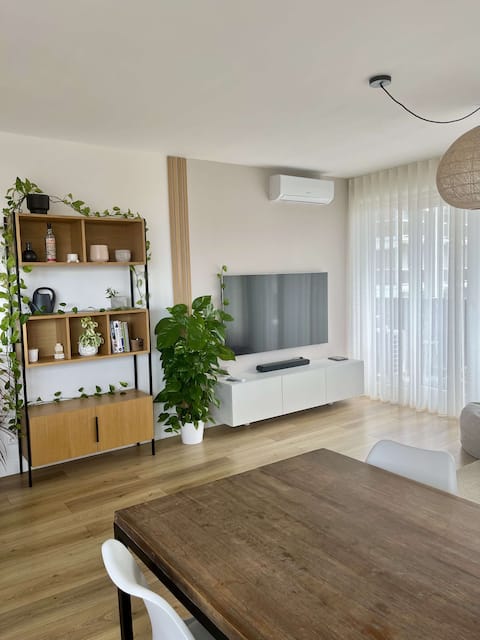Airbnb performant: Large bright, spacious and cozy apartment à Lyon 3e Arrondissement