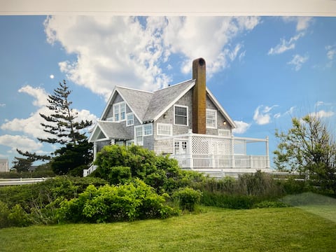 Oceanaire Cottage at The Sakonnet Point