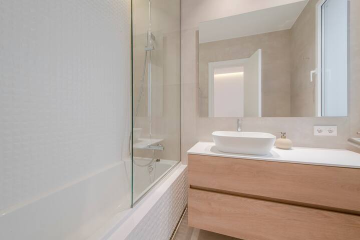 PiSO Salamanca TOP! milla de ORO gallery image 5