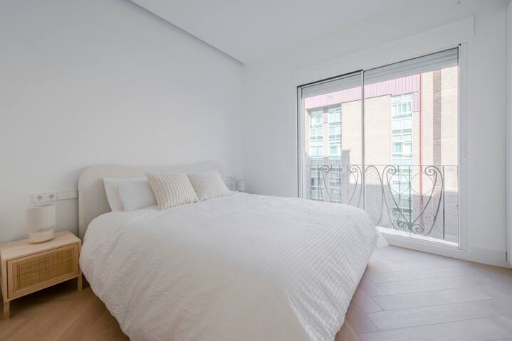 PiSO Salamanca TOP! milla de ORO gallery image 3