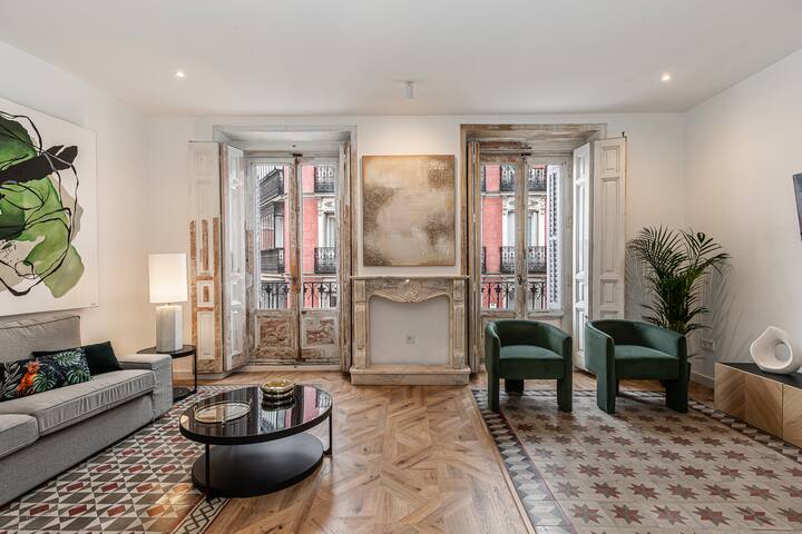 Queens Plaza Mayor IV – Alquiler Corta Duración