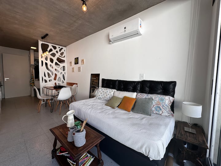 Loft apartment in Parque Chas with private terrace and pool