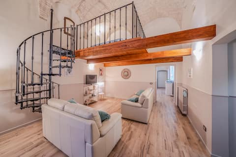 Popular Airbnb listing: Apartment in the historic center of Foligno in Foligno