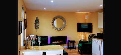 Popular Airbnb listing: Artikelly Lodge in Limavady