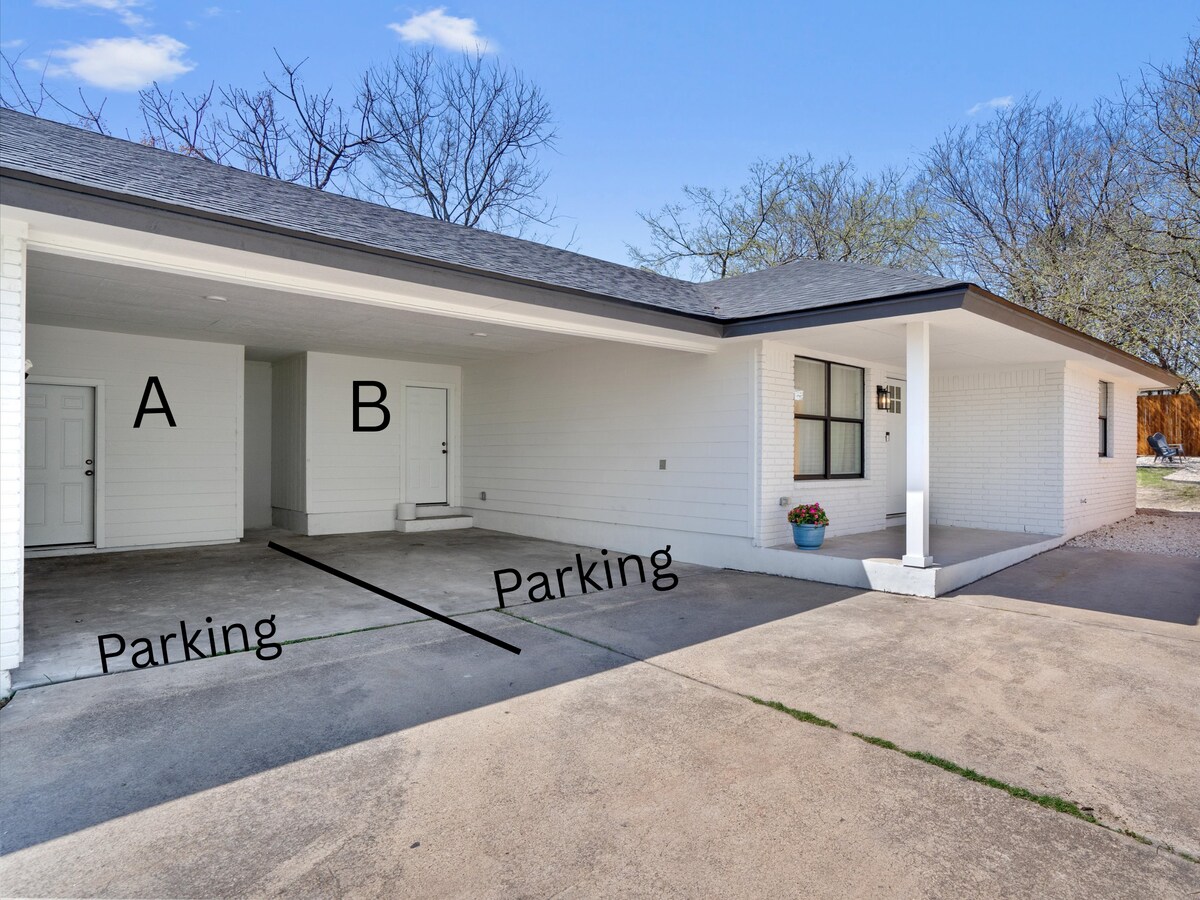 Cozy Modern Minutes to ATX Attractions