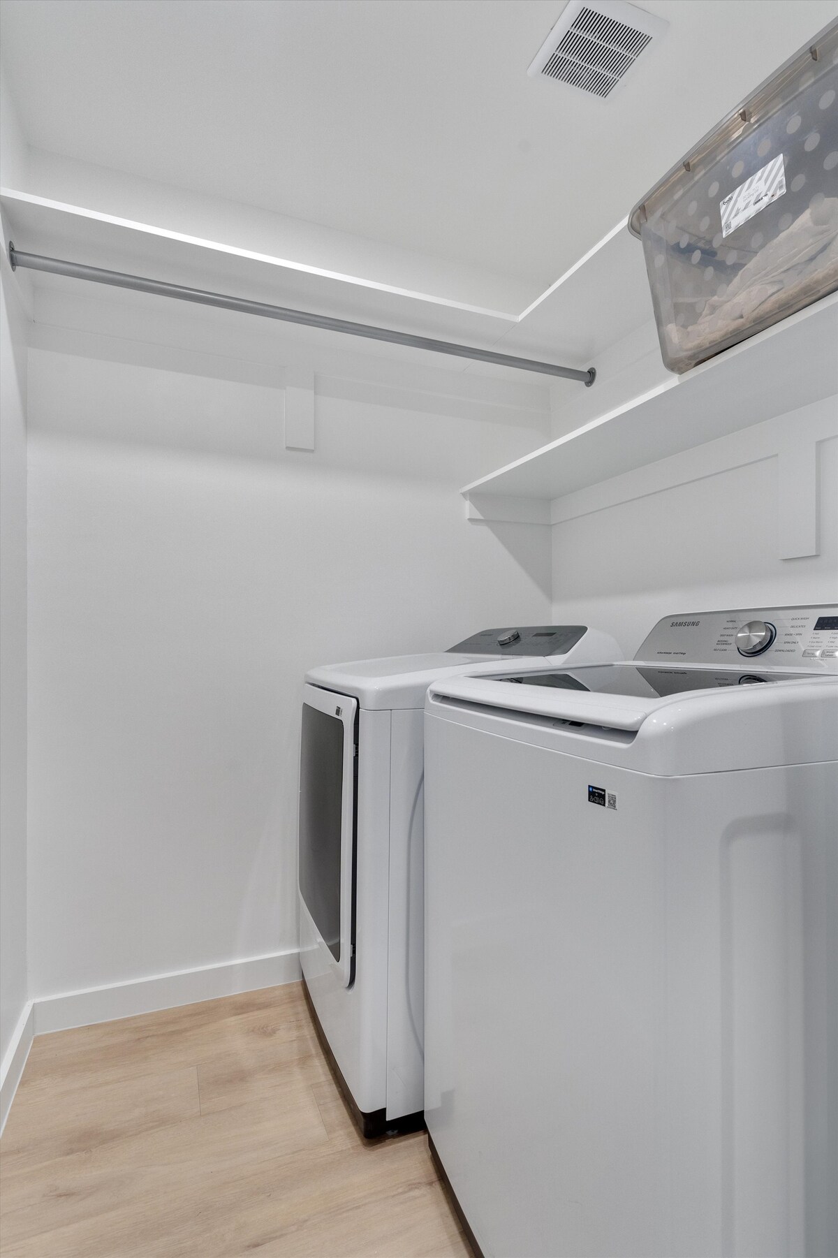 Cozy Modern Minutes to ATX Attractions