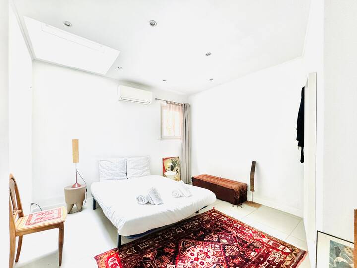 საძინებელი 1