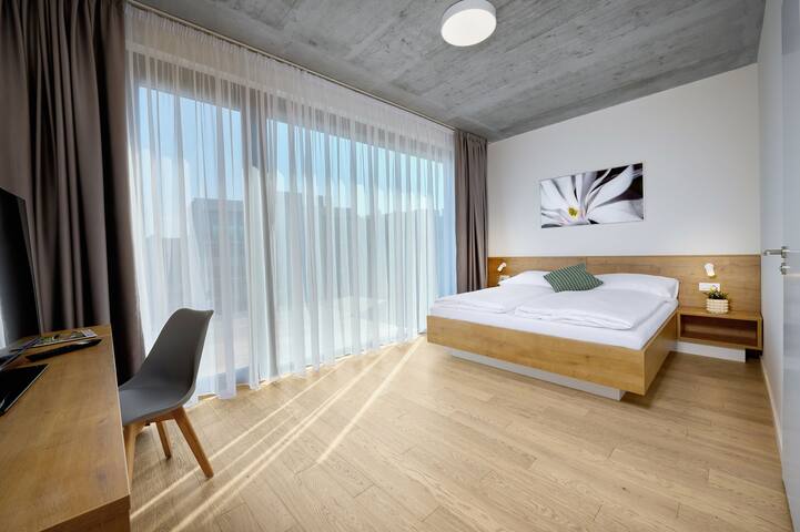 Penthouse Three-Bedroom Apartment with Terrace gallery image 5