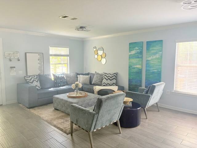 Blue House ATX gallery image 3