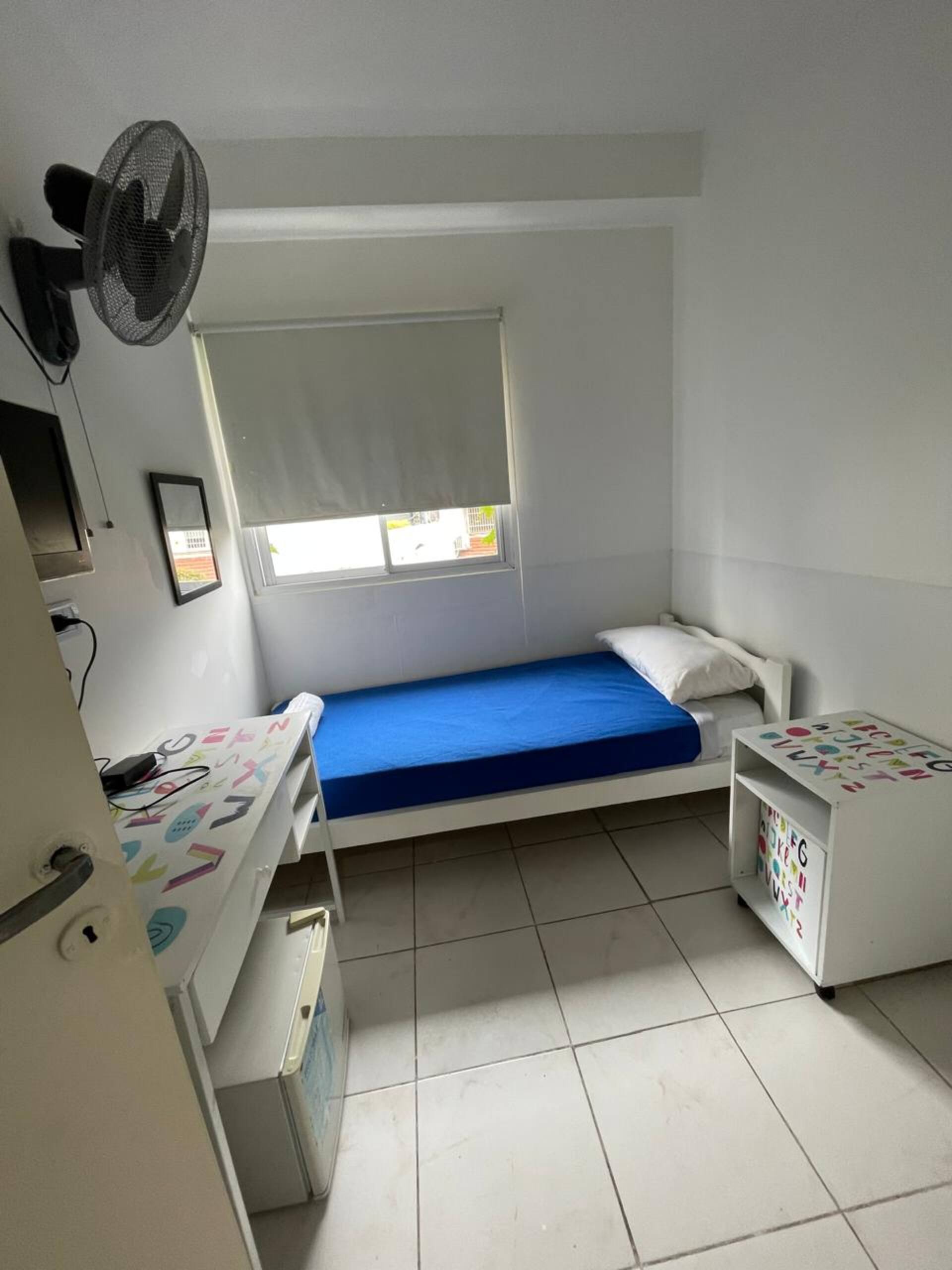 Small economy room in Palermo