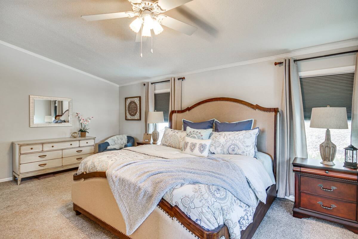 Apartman u spavaćoj sobi | Bračni krevet (širine 180 - 200 cm) | Posteljina
