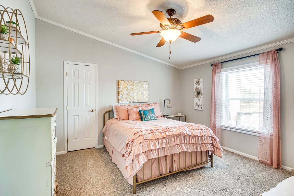 2. spavaća soba | Bračni krevet (širine 150-179 cm)
