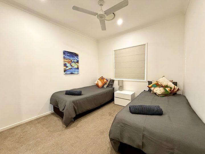 Tihi dječji soba savršena za mirne noći i popodnevne drijemane.