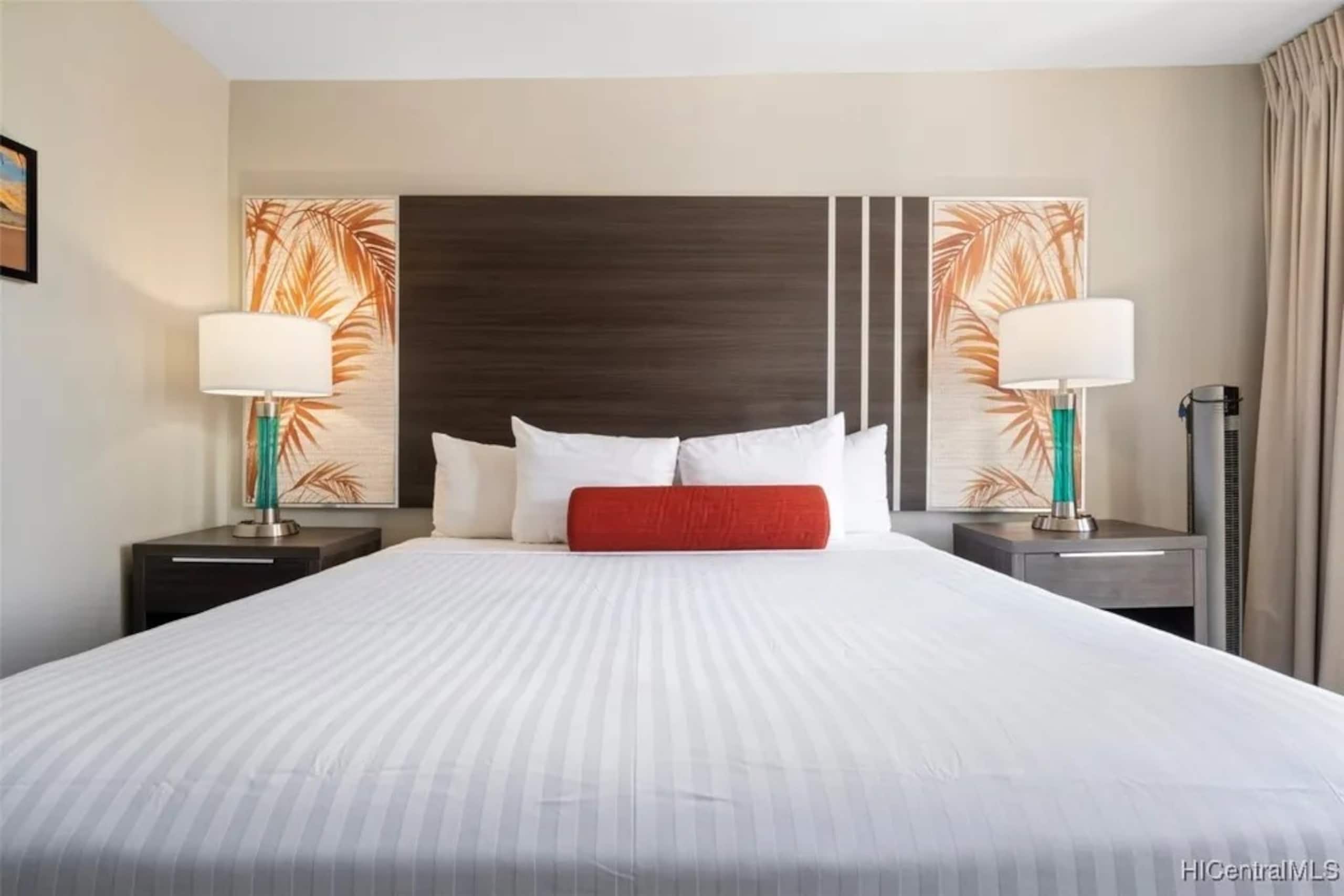 Hotel in Honolulu · ★4.93 · 1 bedroom · 1 bed · 1 private bath - Image 1