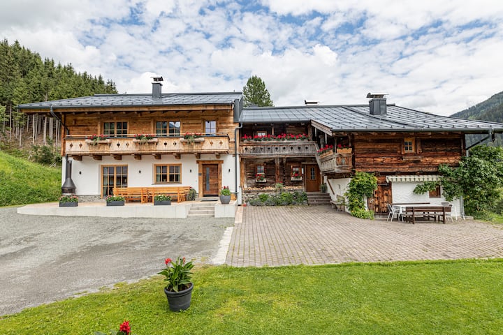 Chalet Sepp Am Maroldenhof - Fieberbrunn