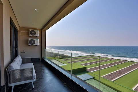 Unit 15 - Beautiful Sea Views