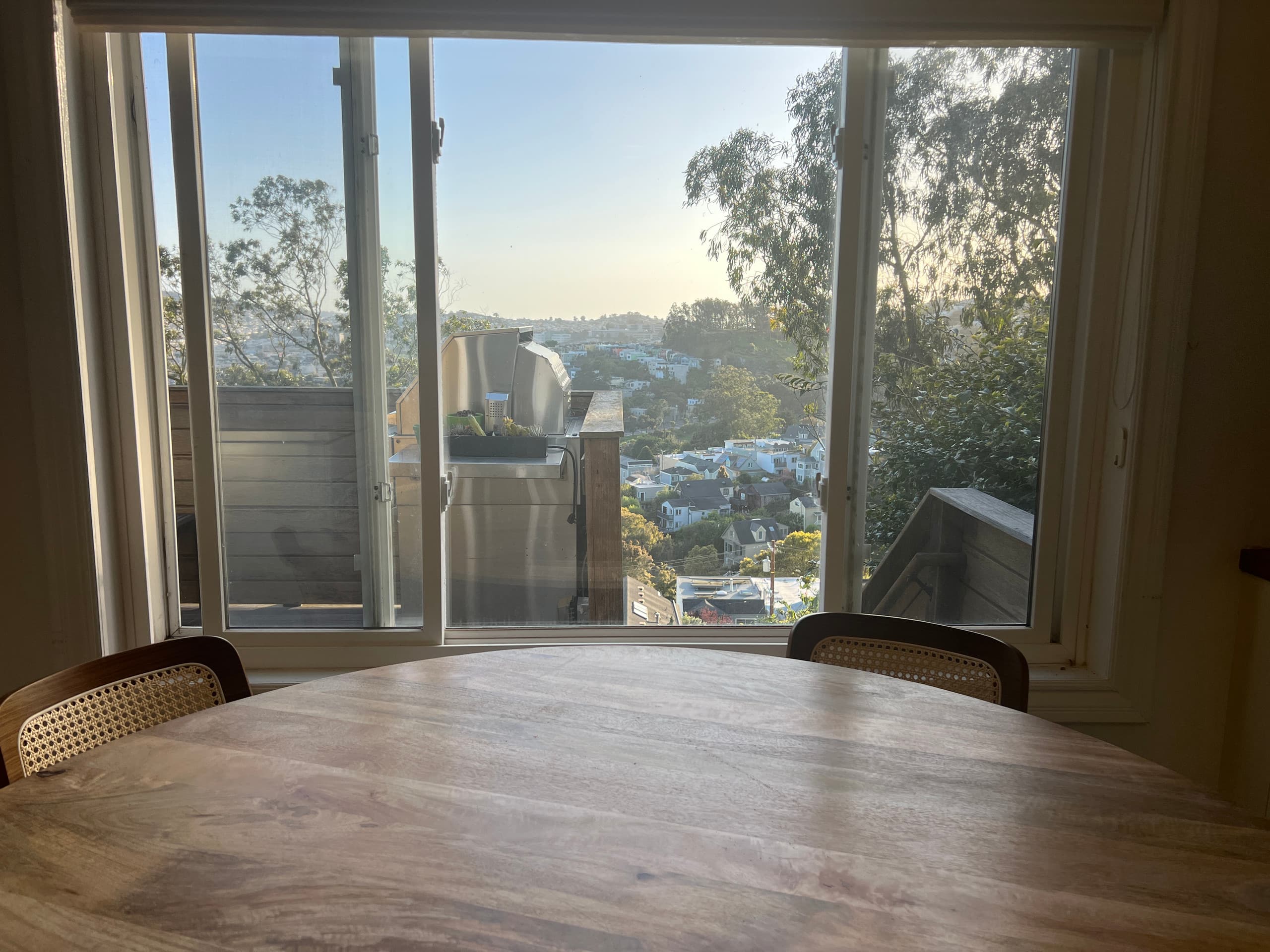 Home in San Francisco · ★4.71 · 2 bedrooms · 2 beds · 1 bath - Image 3