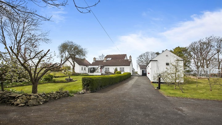 Countryside Cottage - Strangford