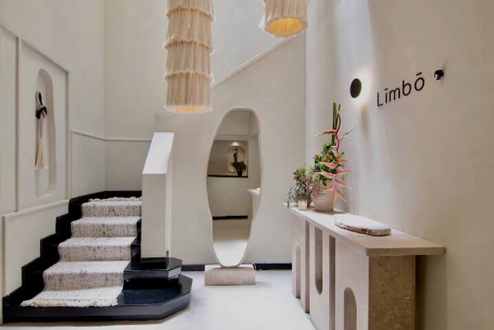 Condesa Rooftop Villa ·9BR· Stylish Designer Stay gallery image 5