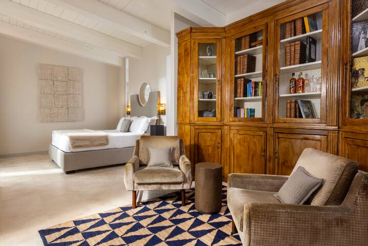 Exclusive Home with Pool and iconic view St. Peter gallery image 4