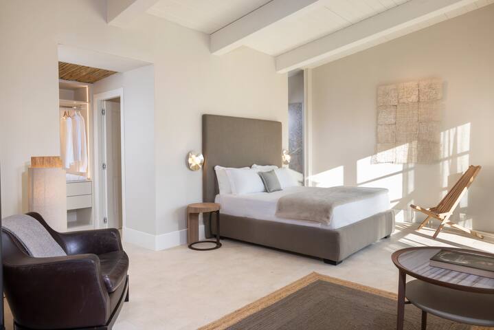 Exclusive Home with Pool and iconic view St. Peter gallery image 5