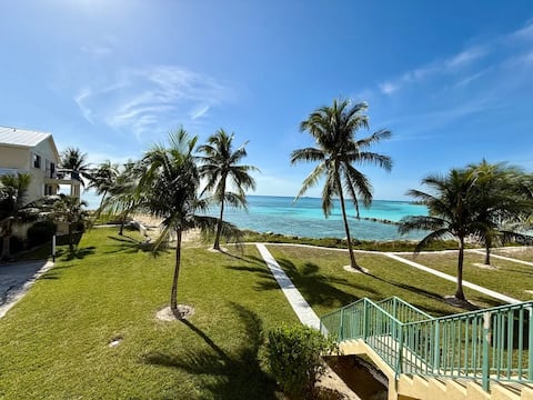 Freeport Luxury Oceanfront Home w/Community Pool