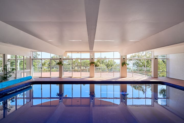 Alpine Nelson – With Heated Indoor Pool & Sauna