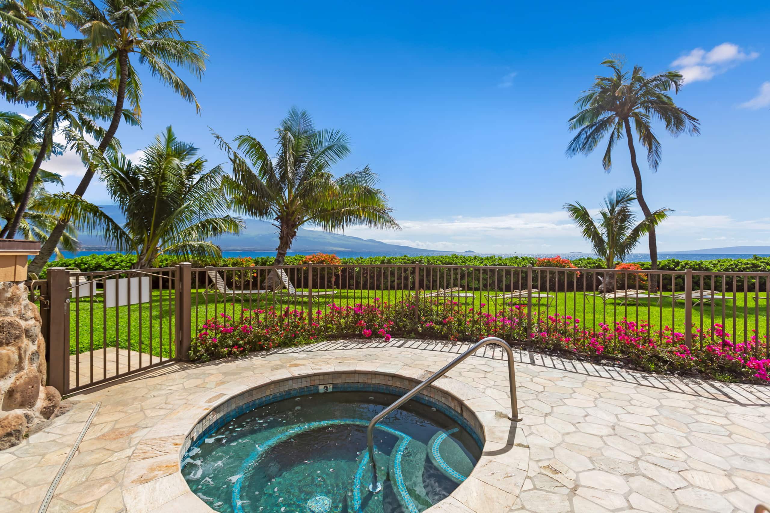 Maʻalaea Banyans Oceanfront! - Image 61