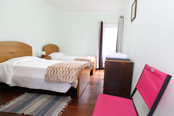 「双人间」卧室- 2楼