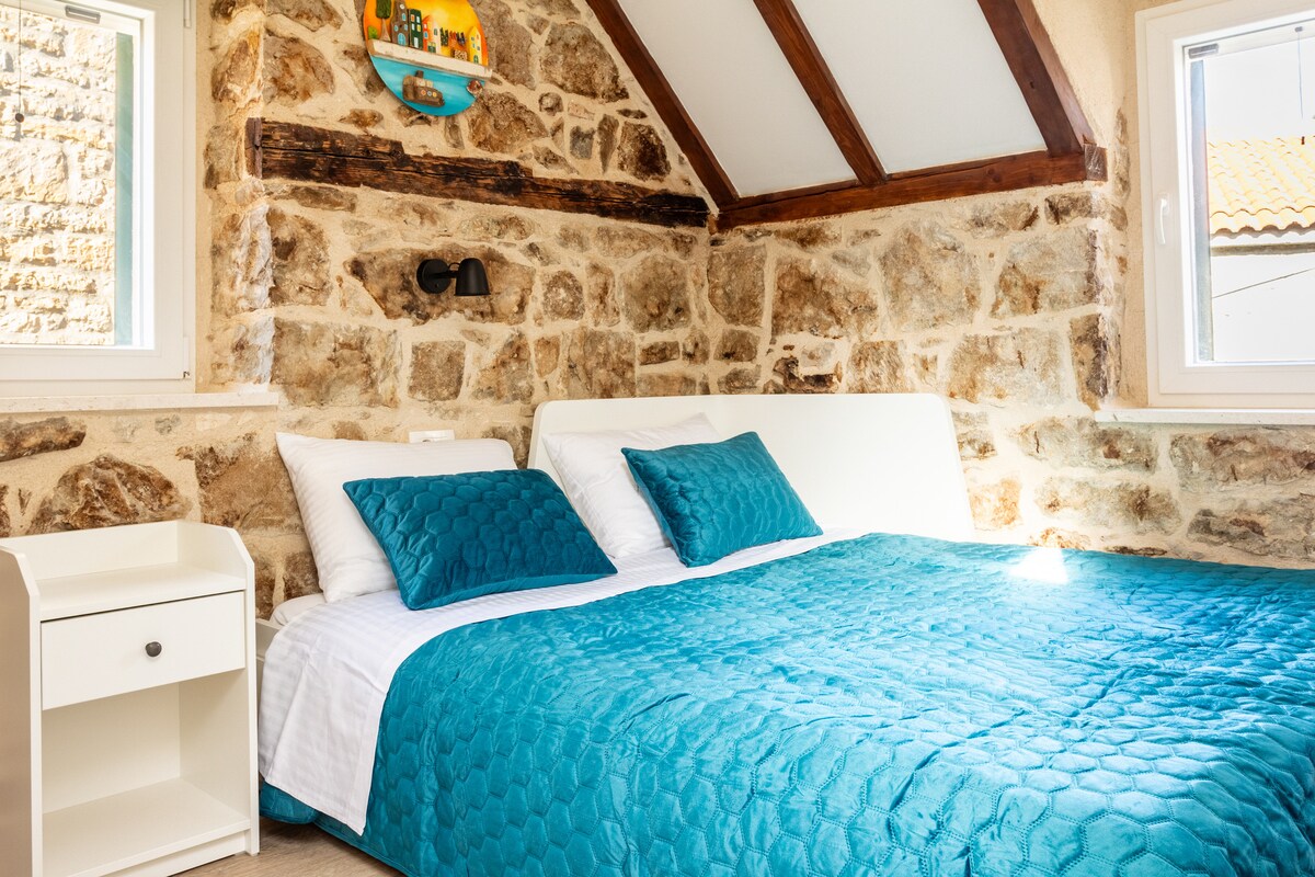 Cama 80x200 que se puede desplegar en una cama de 160x200