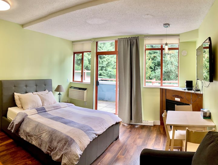 ˙Studio Condo Whistler Village 401 - Whistler