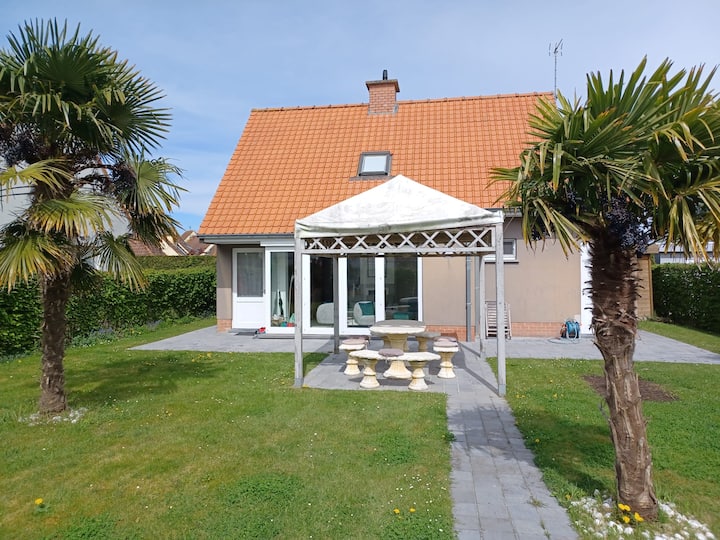 Charming house with garden & shared pool