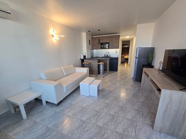 მისაღები სივრცე