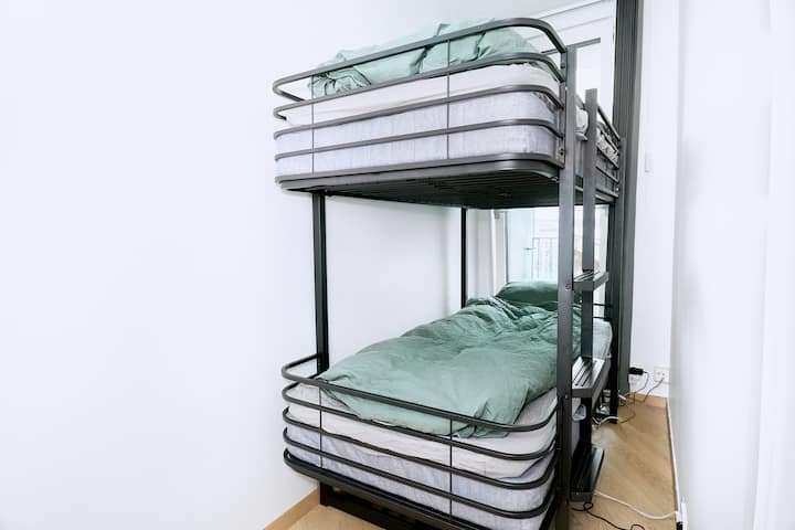 غرفة النوم 2