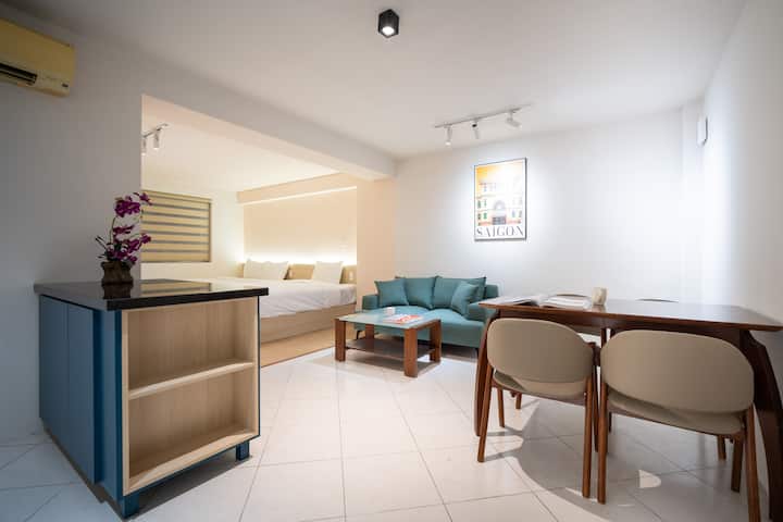 Central Serviced Studio For 3 People Next To Park - Thành phố Hồ Chí Minh