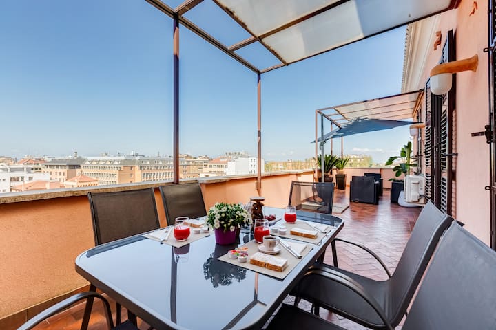 Terrazza con vista su Roma