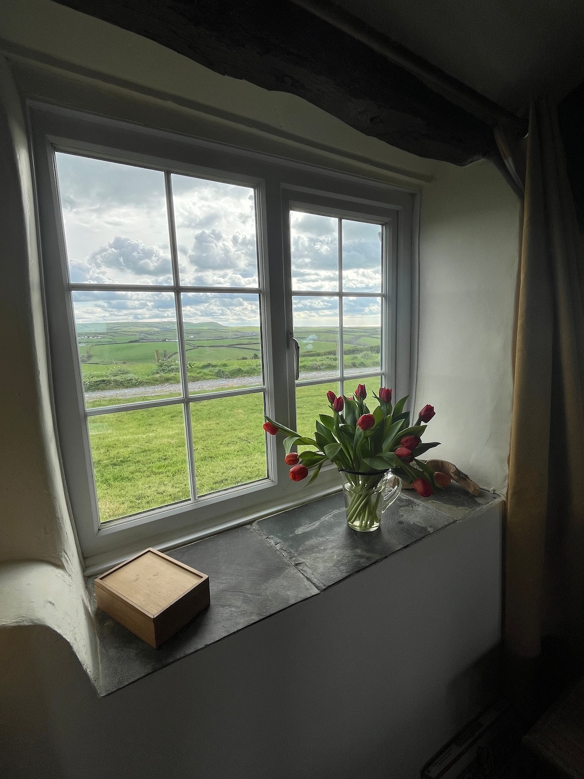 Top performing Airbnb: Small coastal getaway barn in St. Gennys