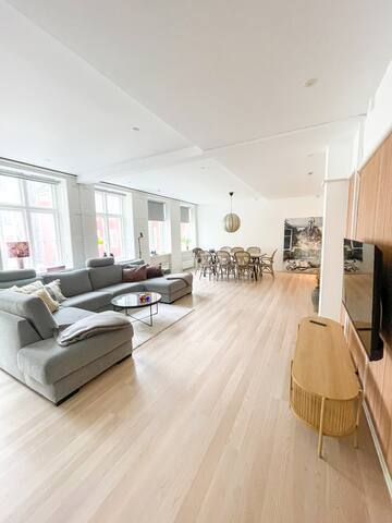 Nyhavn Luxury Apartment in City Centre gallery image 3