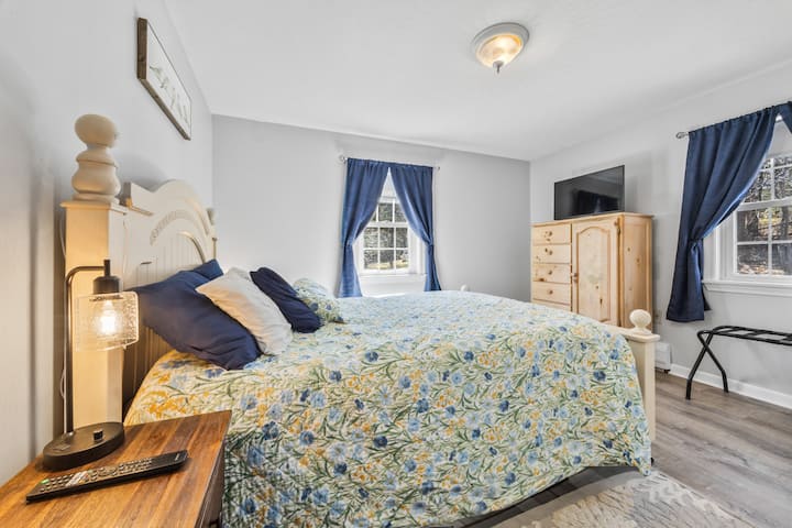 Mountain View House - Maine