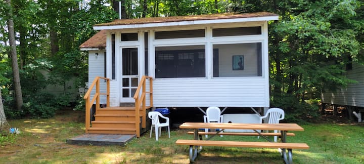 Hemlock Cottage-private Beach-pets Welcome - Sebago, ME