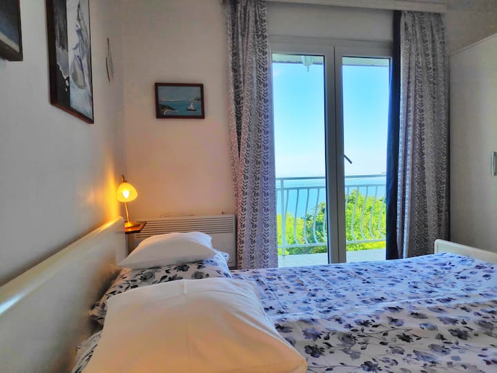 Seaview.