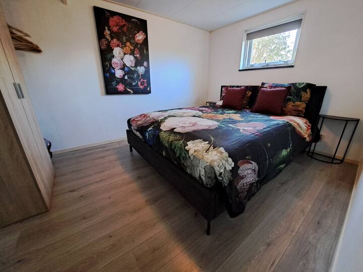 Appartement Aan Het Water Met Airco En Terras - Frisia