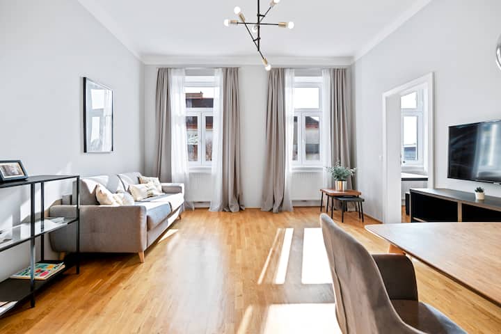 Cozy 2-room-apartment, Close To Schönbrunn Palace - Vienna