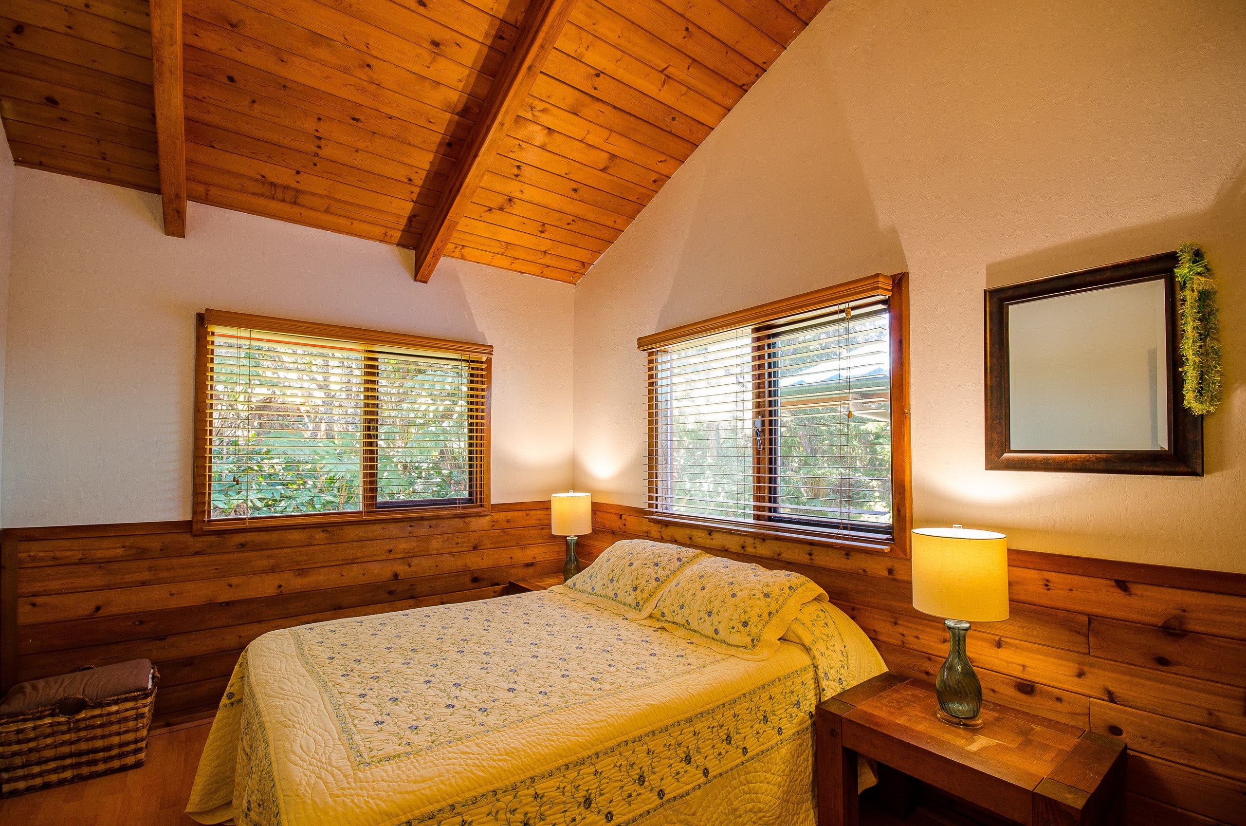 Home in Volcano · ★5.0 · 3 bedrooms · 3 beds · 2 private baths - Image 11
