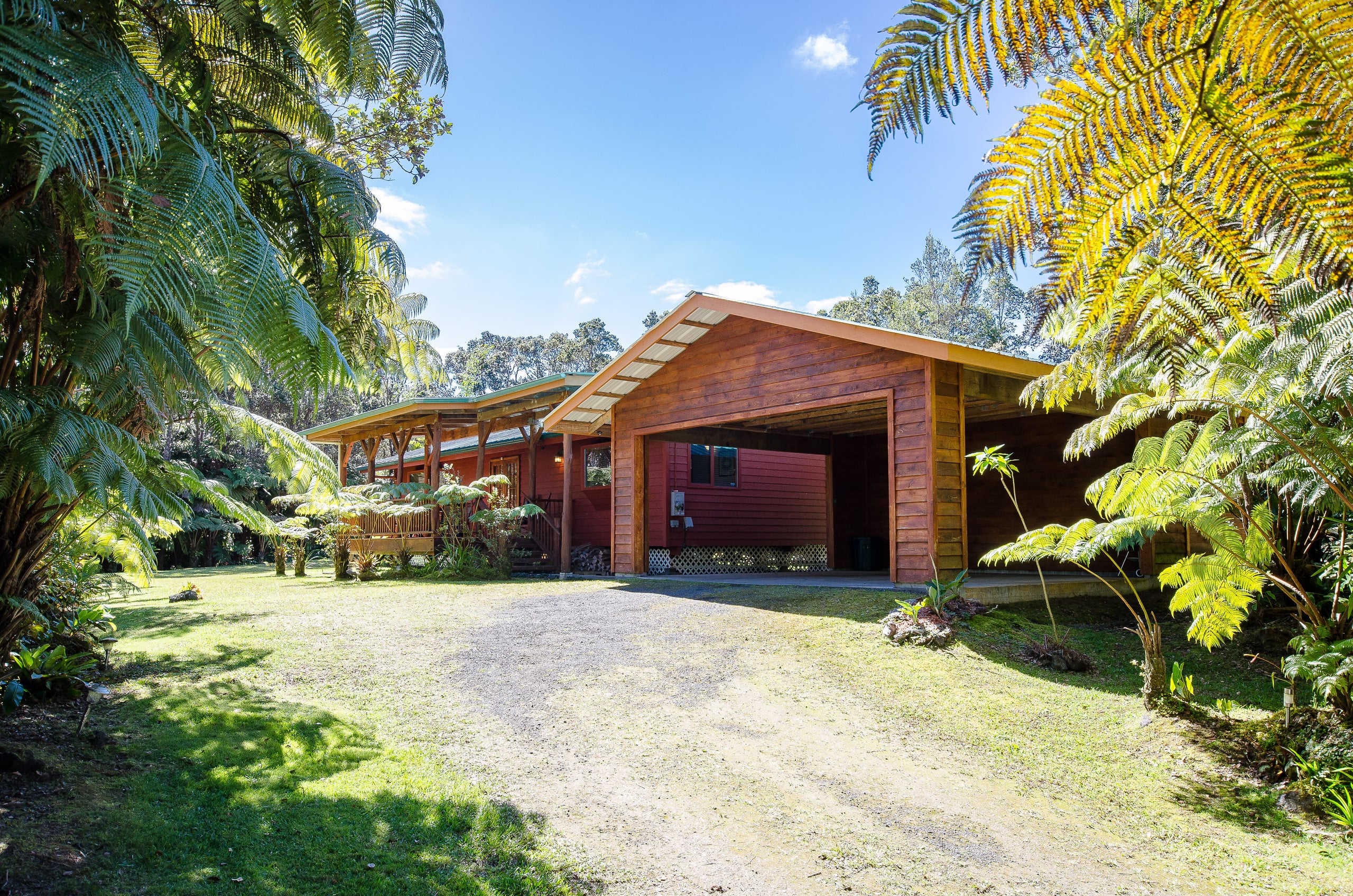 Home in Volcano · ★5.0 · 3 bedrooms · 3 beds · 2 private baths - Image 1