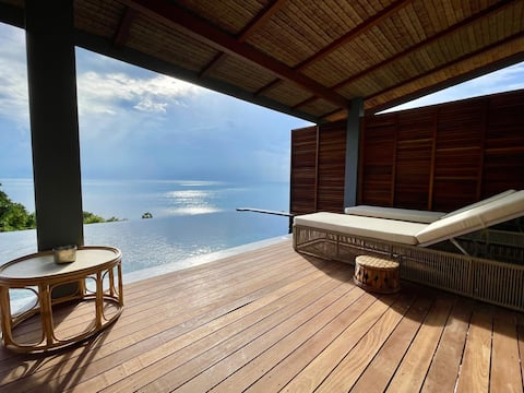 Joy Villa - A charming jewel facing the sea