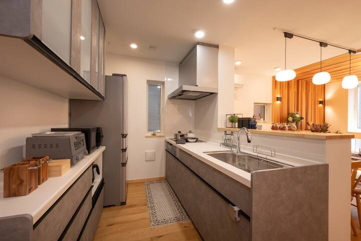 【浅草寺まで徒歩8分】最大8名/長期滞在/freeWi-Fi gallery image 5